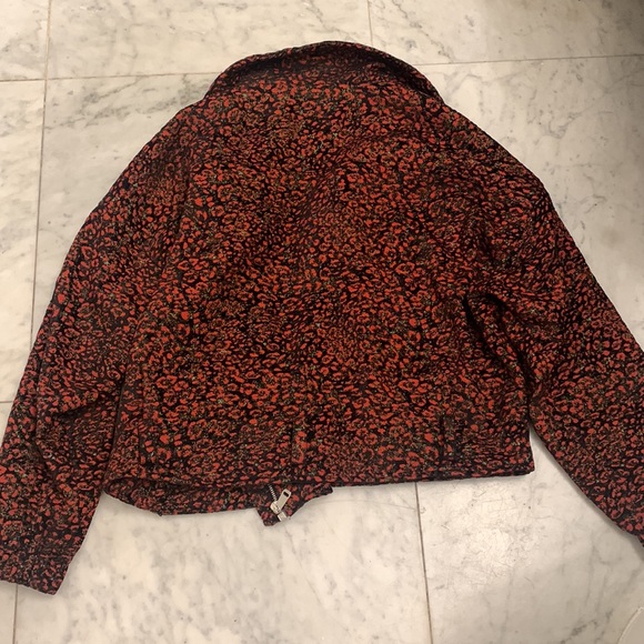 Zara embroidered red, green, black cheetah bomber jacket - Picture 4 of 4